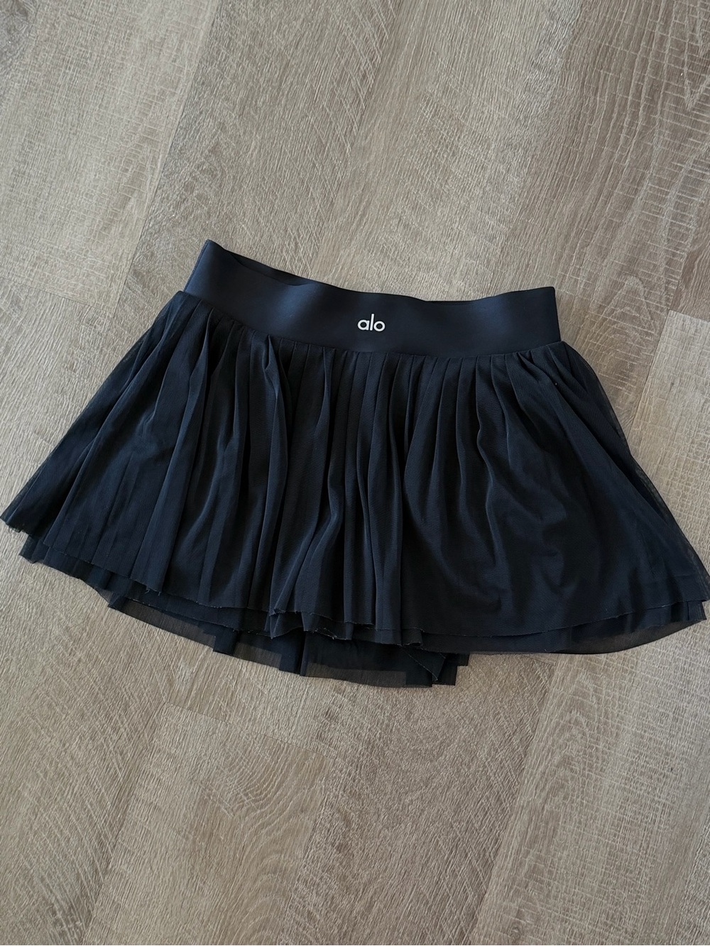 Alo Yoga Tulle Pleated Tennis Mini Skirt Size XS Black